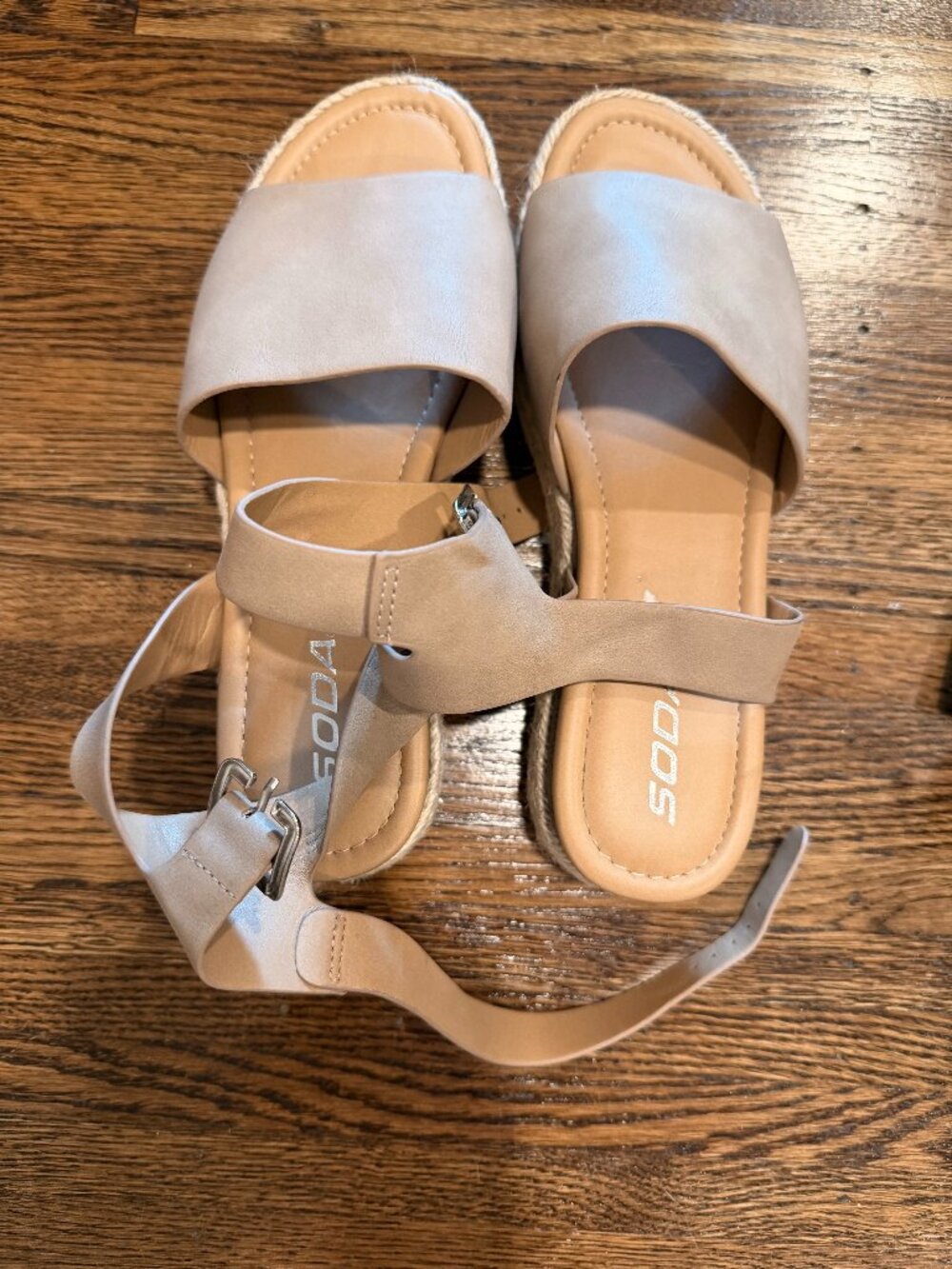 Soda Topic Platform Sandals